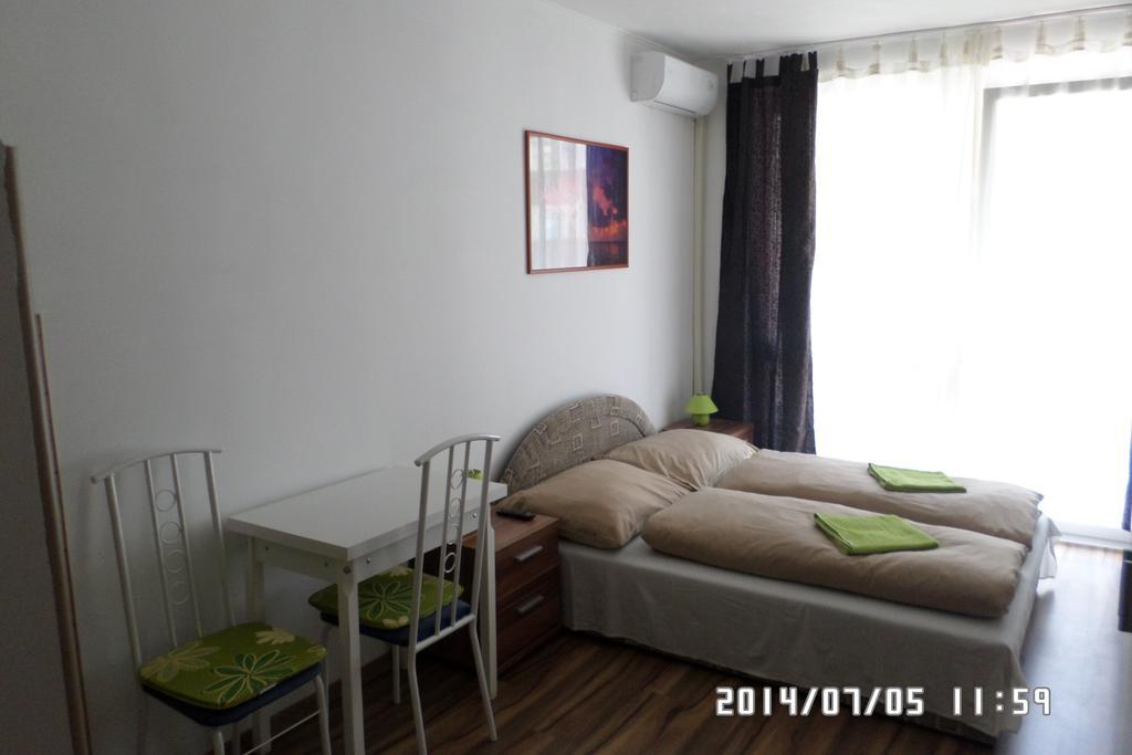 Apartment4You Budapeste Quarto foto